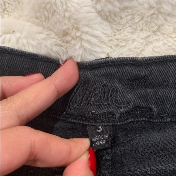 Black Ripped Jeans - Picture 2 of 5